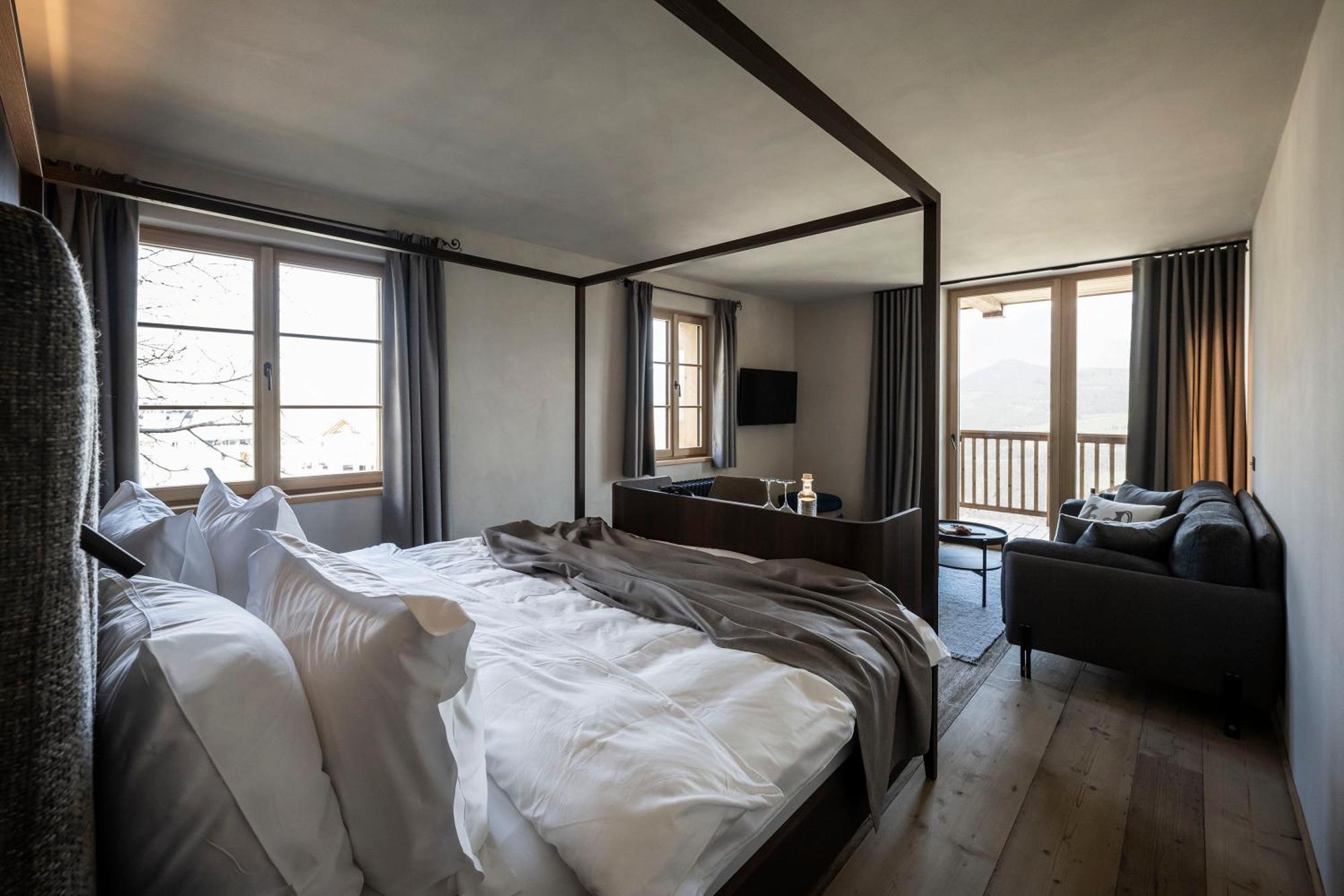 Hotel Ansitz Steinbock ヴィッランドロ エクステリア 写真